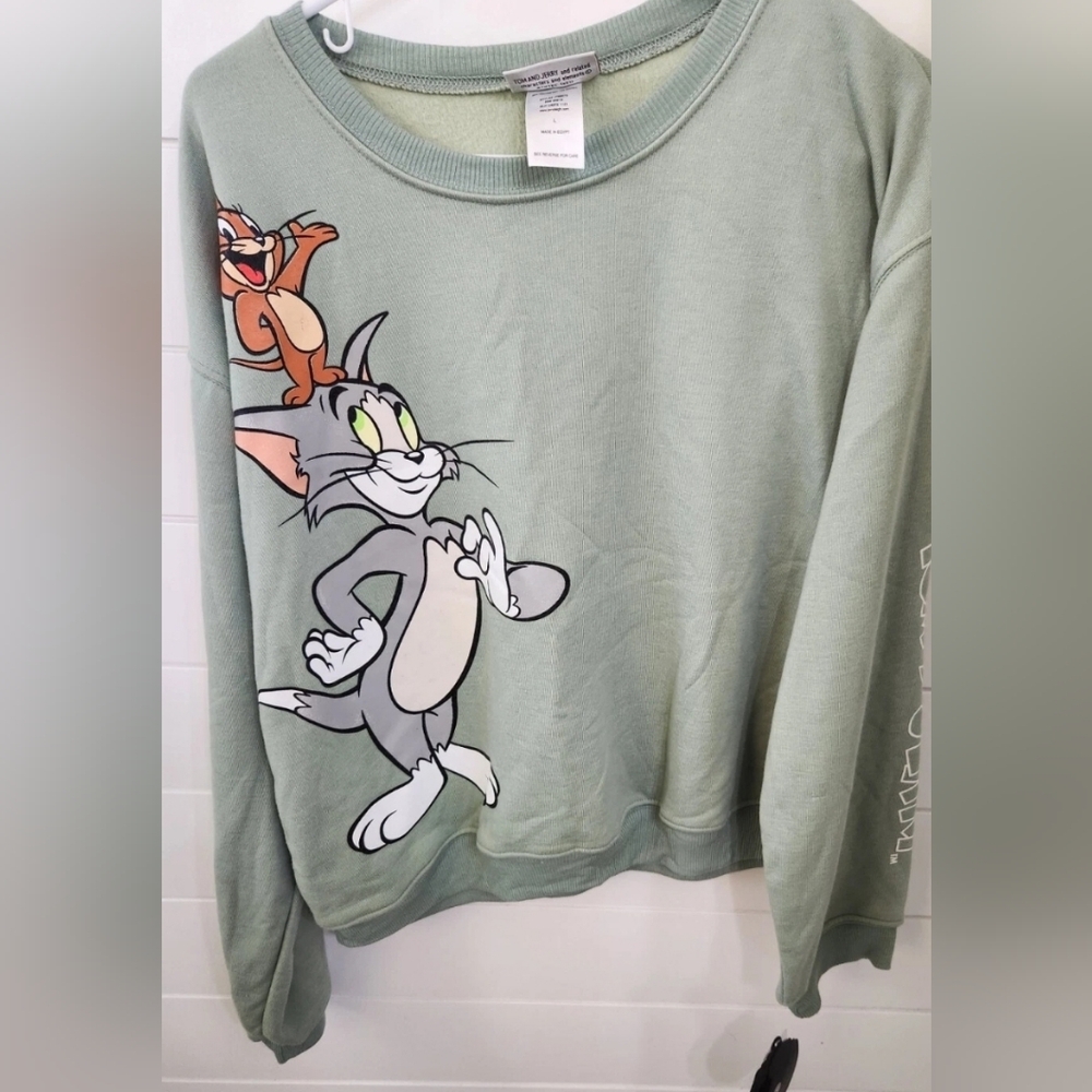NWT Tom & Jerry Warner Brothers Womens Sweatshirt Large